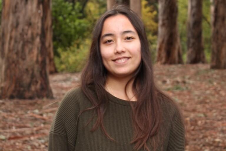 Photo of undergraduate student, GABRIELLE HEUER