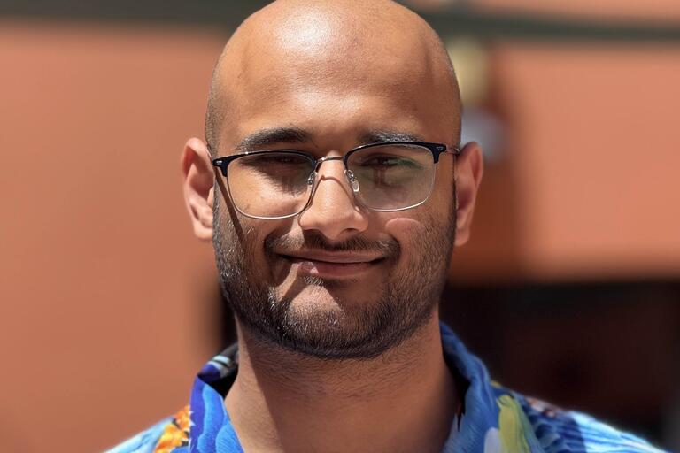 Photo of undergraduate student, KESHAV DEOSKAR